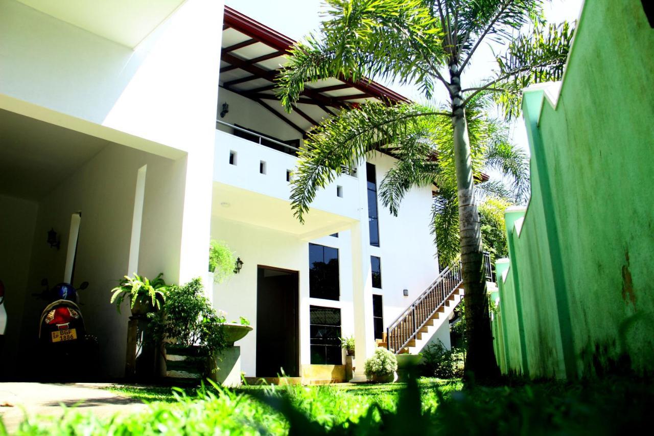 Shakuna Villa ฮิกคาดูวา ภายนอก รูปภาพ